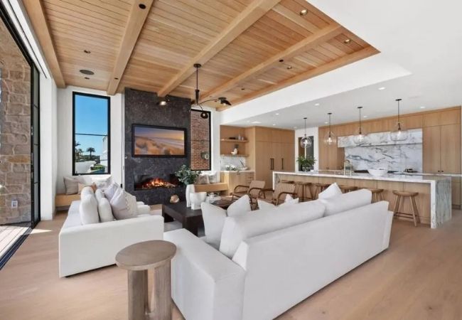 Home Maintenance Services Sq 1 - Custom Home Maintenance